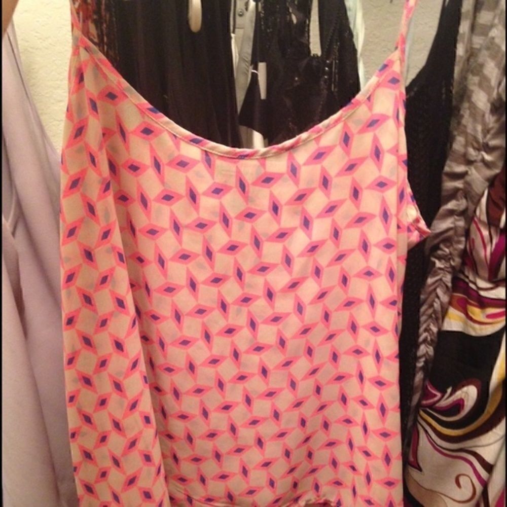 Pink geometric AQUA tank size Medium